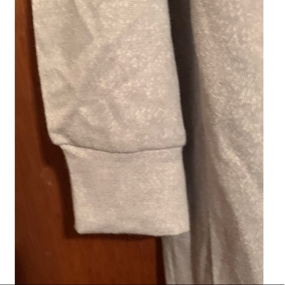 🎅 AS U WISH Silver Ruffle Shoulder Tunic NWT 3X - Picture 7 of 12